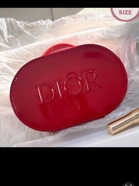 Dior Red Patent Oval Cosmetic Casem VIP GWP